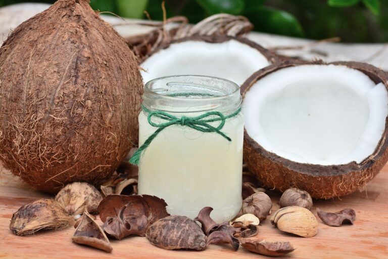 Coconut Oil As Pre-Poo: Why and How to Use it?